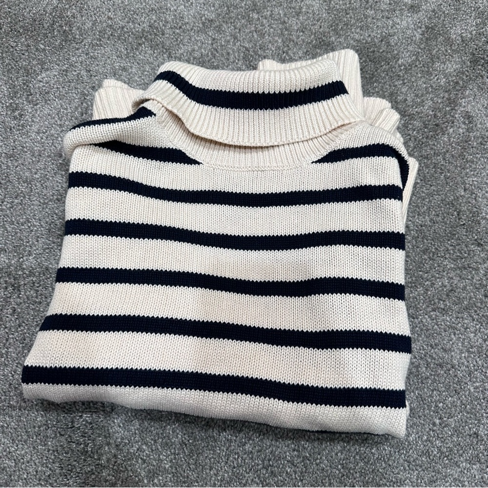 Gap striped sweater